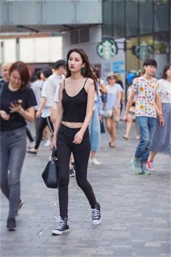为救丈夫丛了局长