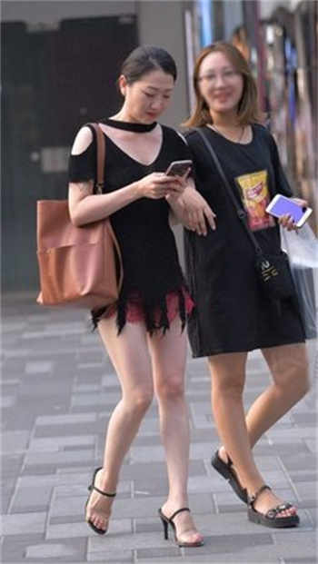 晓丽女王的马桶