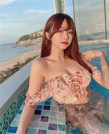 我的8个小妹高清在钱