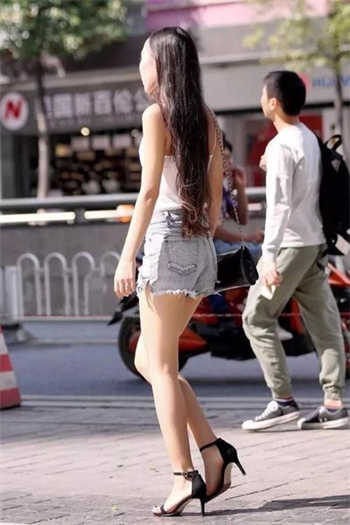 帮11岁女儿用口还是手
