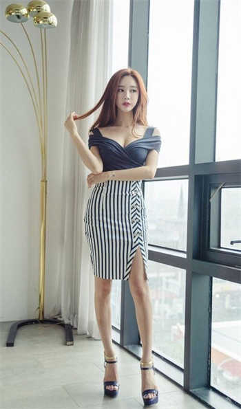 卖火柴的少女安卓直装