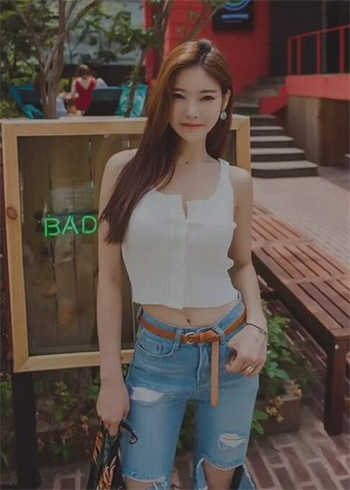 minana大摆锤深v