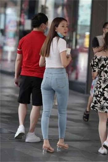 在工园工作的妻子免费观看