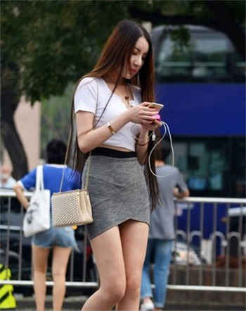 美味的沙发客房服务3