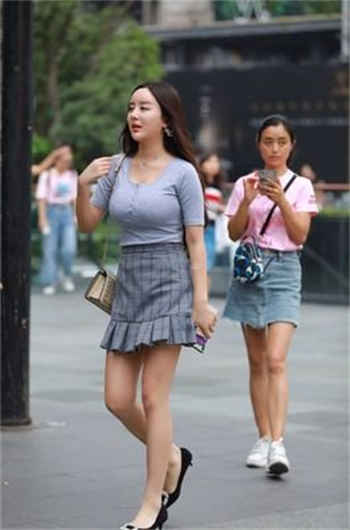 全世界都求我搞事业宁安