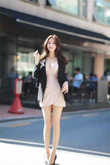 ellie leen 个人简介