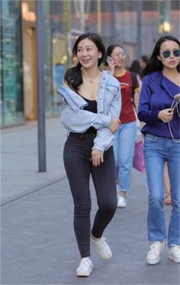 韩婧格镜子视频是什么梗