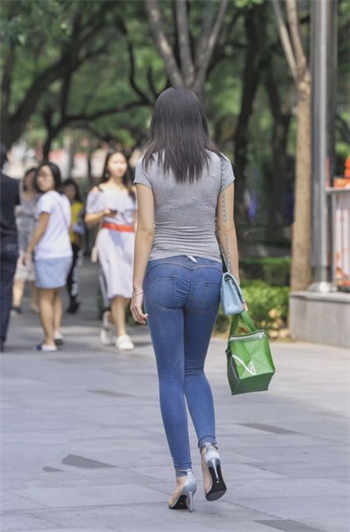hera轻轻晋江