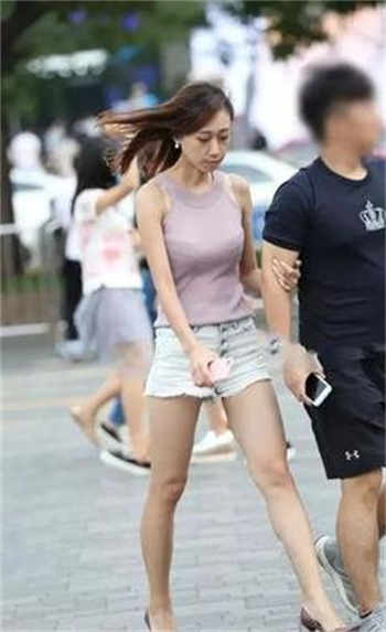 我捡到控制女神的遥控器