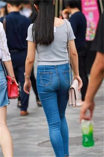 摇晃的椅子动图