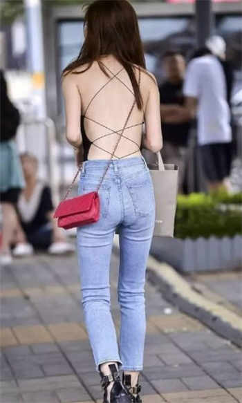陈莹刘瑶马钰故事会