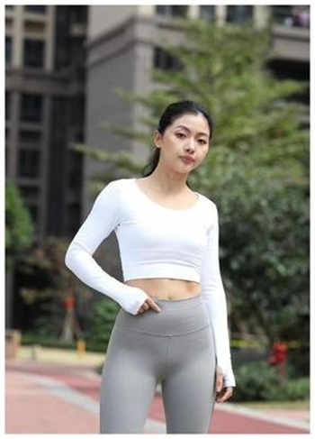 热这里只有精品姐妹