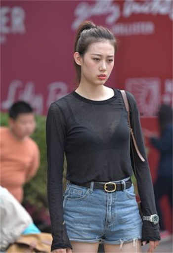 婚后和异性聊天正常