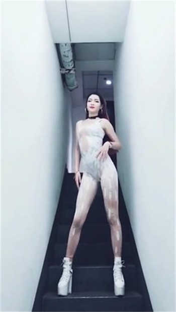 guu有你有我足矣ai